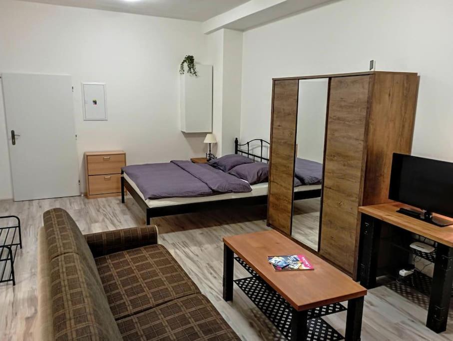 Apartament Liptovsky Mikulas Luaran gambar